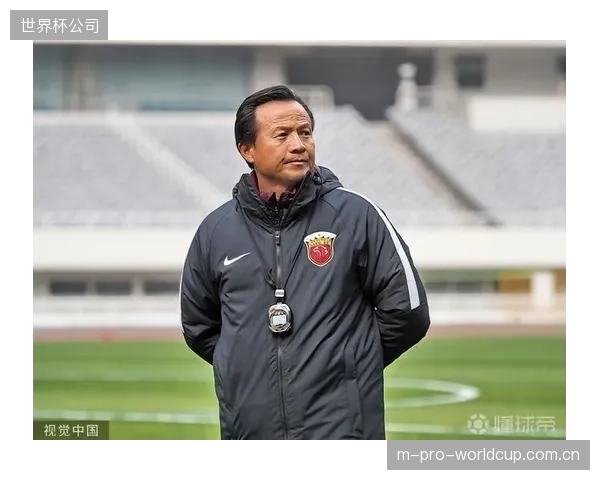 主教练塞拉米为约旦队注入了坚韧的战术纪律，球队整体性强于依赖个人发挥。